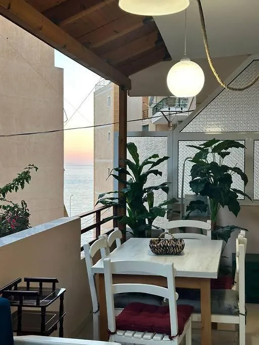 Apartment Camila ساراندا ألبانيا