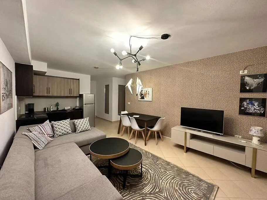 Apartment Camila ساراندا